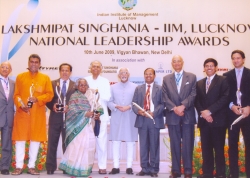 Ravi Rebbapragada recieving The National Leadership Award for Social Service
