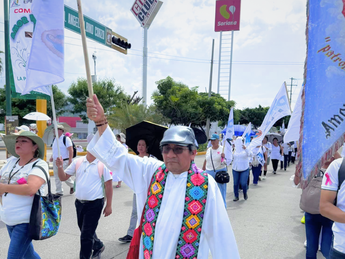 Father Marcelo Pérez © 2024 Private