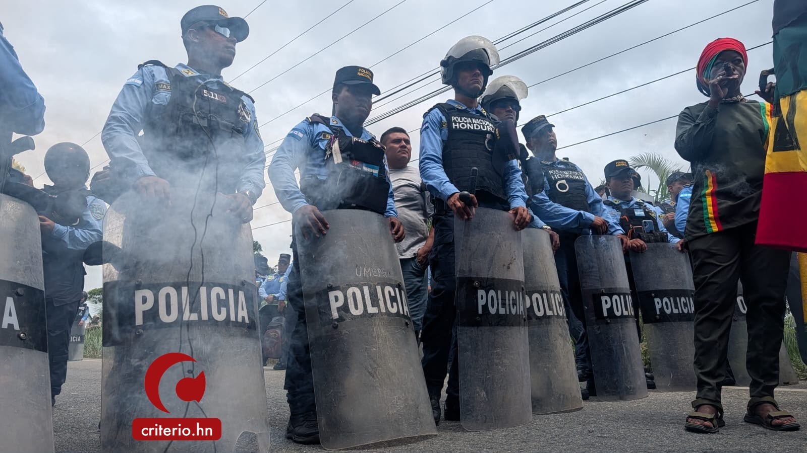 Policias-paro-indefinido-San-Juan-
